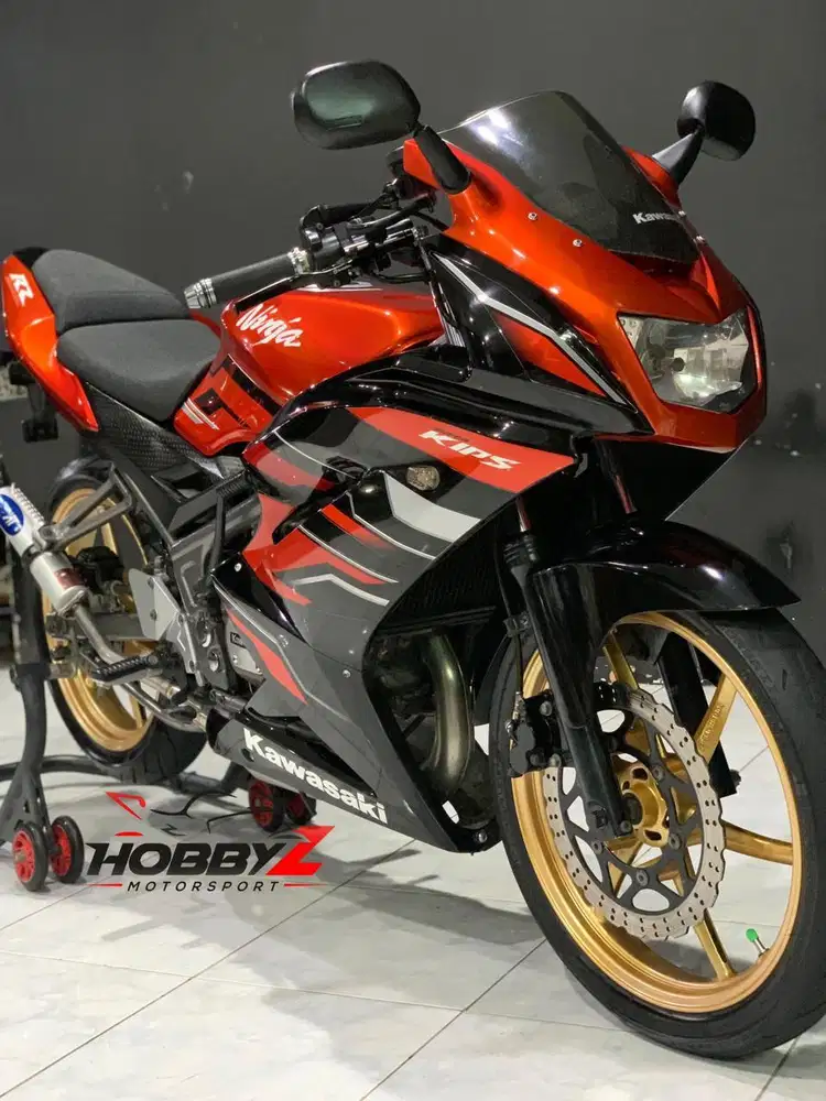 Kawasaki ninja zx 150 RR SE 2016 modif cbr hedon,km 20rb,istimewa