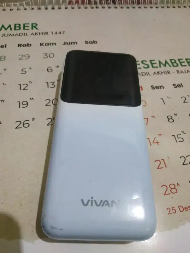 Powerbank Vivan 20000 mah jarang pakai
