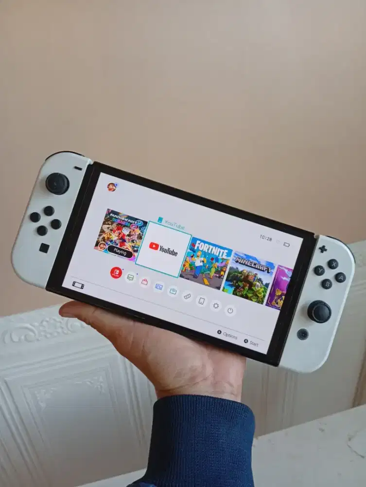 Nintendo Switch 128gb Putih CE.EF.WE