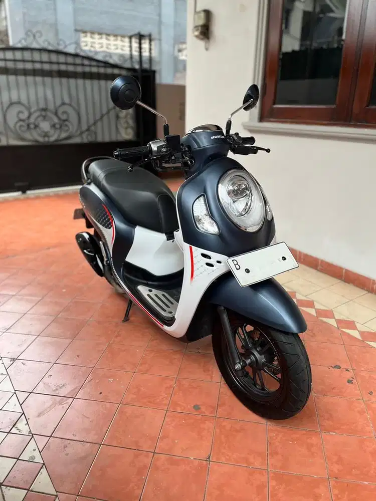 B-DKI SIAP PAKAI! HONDA SCOOPY SPORTY CBS ISS TAHUN 2024 NON KEYLESS