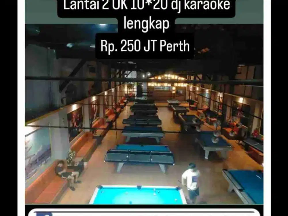 Disewakan Cafe dan Bilyar 
Jl Sumba 2 Lantai
Ada 12 bh bilyar Mr sung
Lantai 1UK 10*70 mtr + AC sentral
Lantai 2 UK 10*20 dj karaoke lengkap
Rp. 250 JT perth