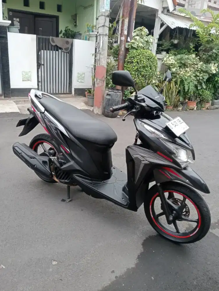 Dijual vario kzr 2014 cbs iss type