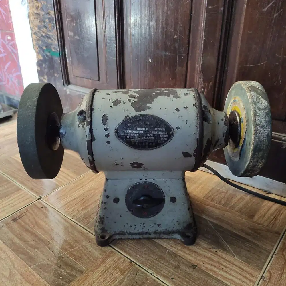 Gerinda duduk lawas besar banget murah aja bu