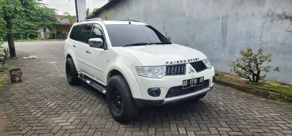 Pajero Sport Exceed AT 2010 nego
