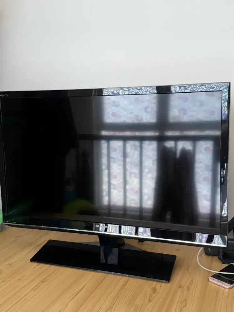 TV SHARP LED 32 Inch