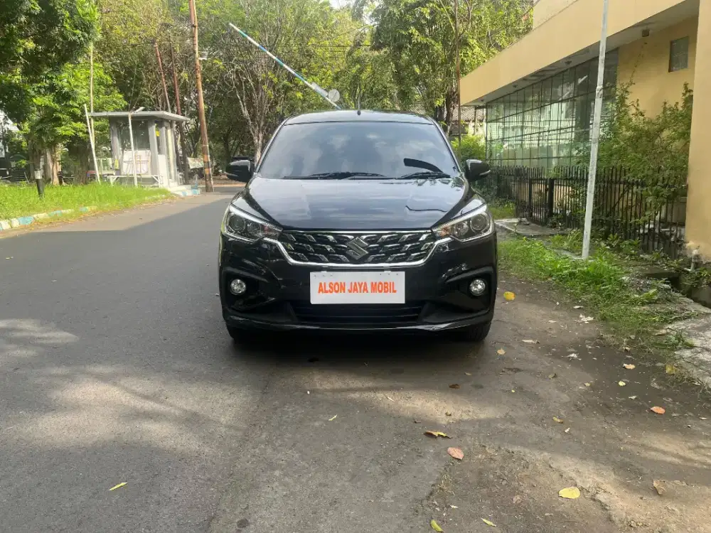 Suzuki Ertiga GX Hybrid sangat istimewah siap pakai