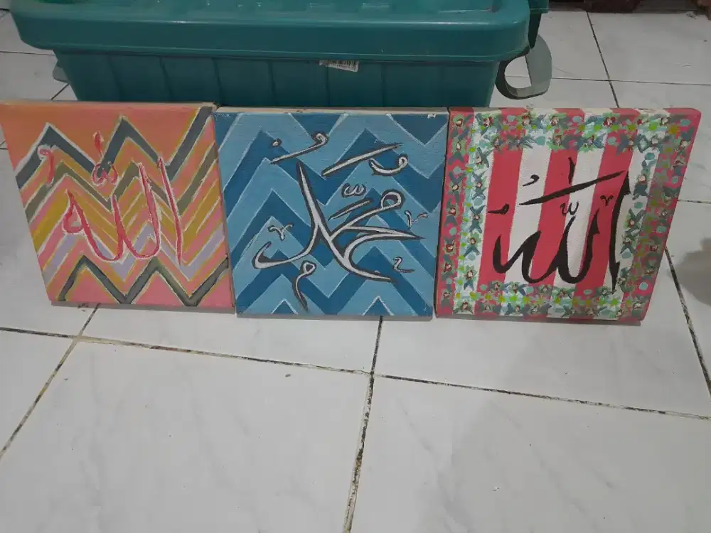Paket 3 lukisan mini
