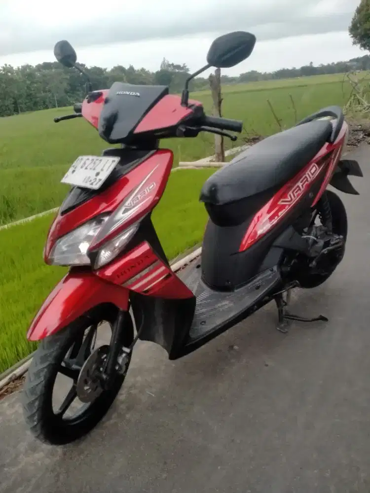Vario 110 merah 2008 komplit mesin bagus standart