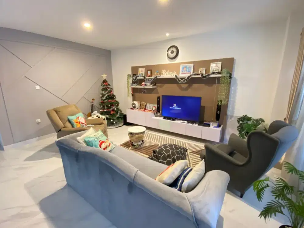 di  jual rumah Janur indah