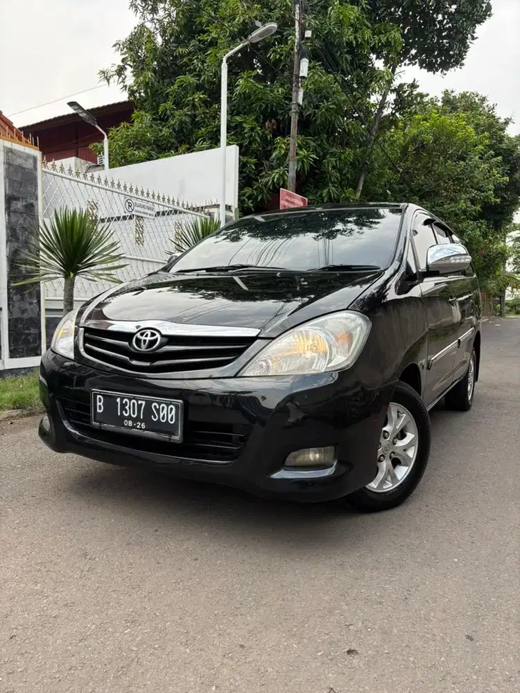 [CASH] Innova Diesel Matic Hitam 2011 Tt Pribadi Toyota At Diesel