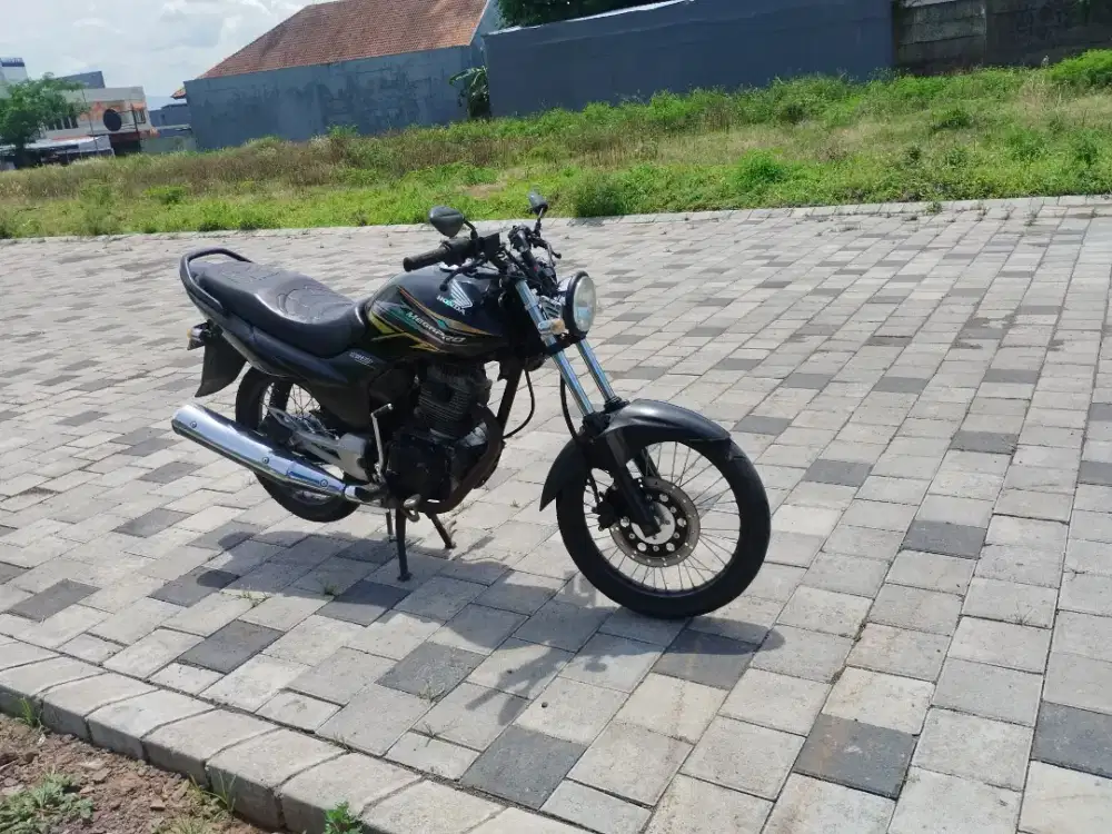 Honda Mega Pro primus