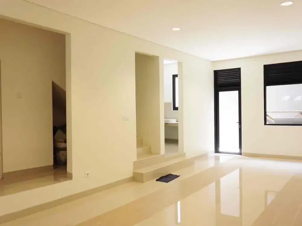Dijual Cepat Rumah Brand New,siap Huni, 3 Lantai ,Lebar 6,Utara,sunter
