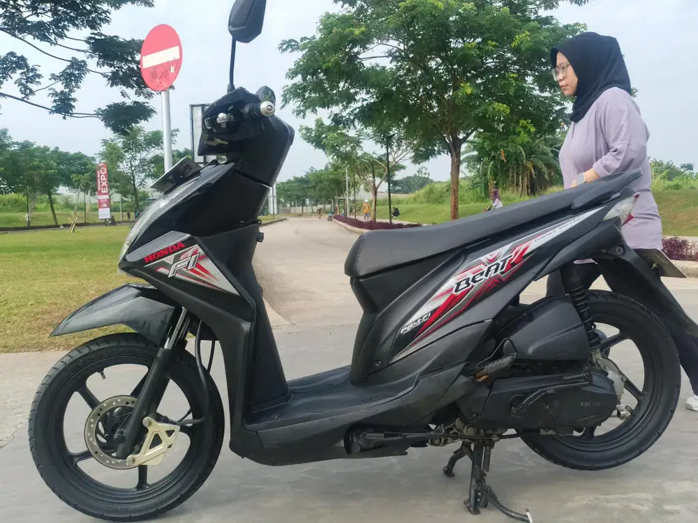Honda beat  FI 2014 stater tokcer halus mulus terawat