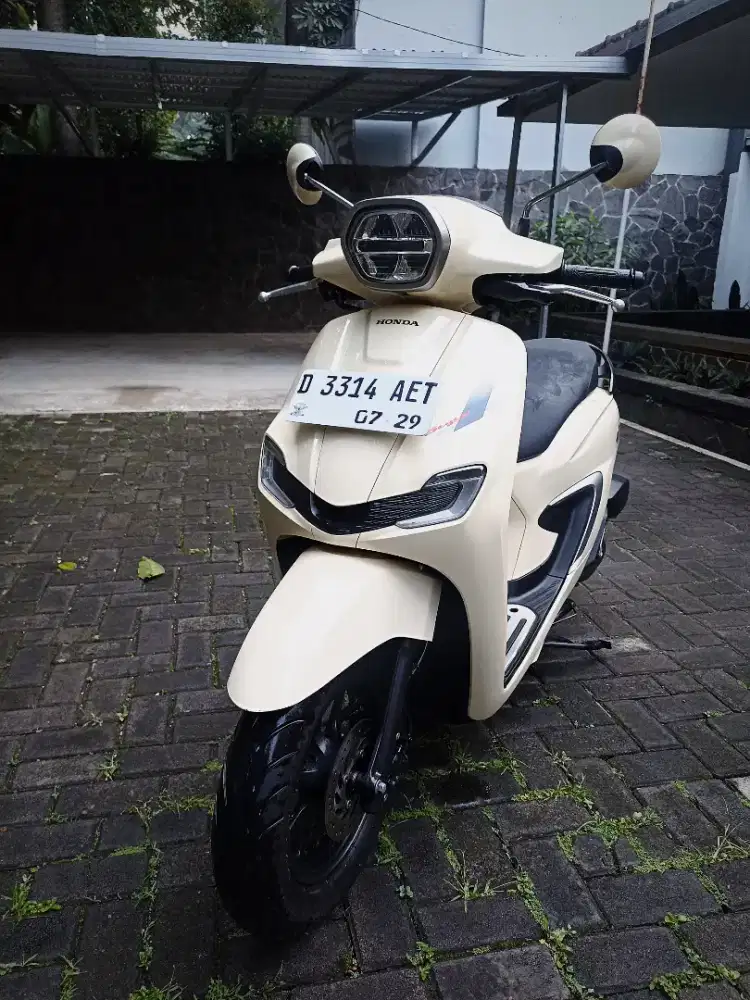 Stylo mulus,like new,Low KM,istimewa siap TT