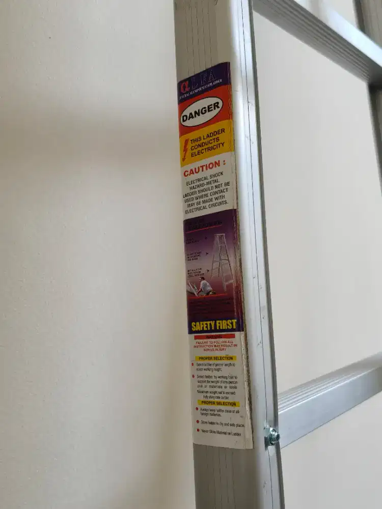 Dijual tangga 2.5 meter aluminium