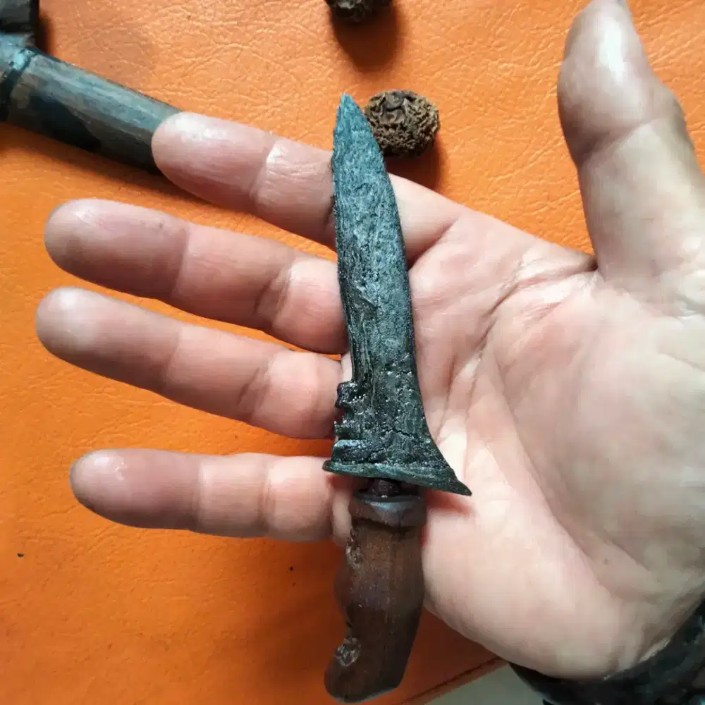 koleksi keris sepuh pusaka jimaddhan pandito semedi kuno antik