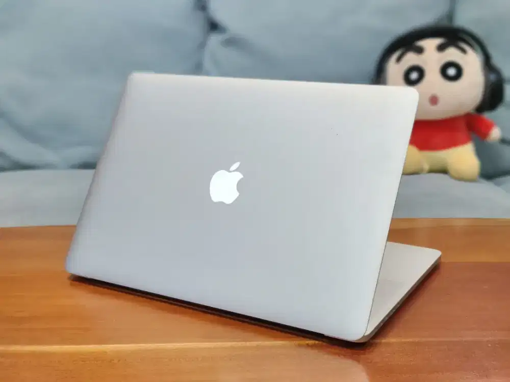 MacBook Pro 15 Core i7 16GB RAM Dual VGA Siap Magsave Original