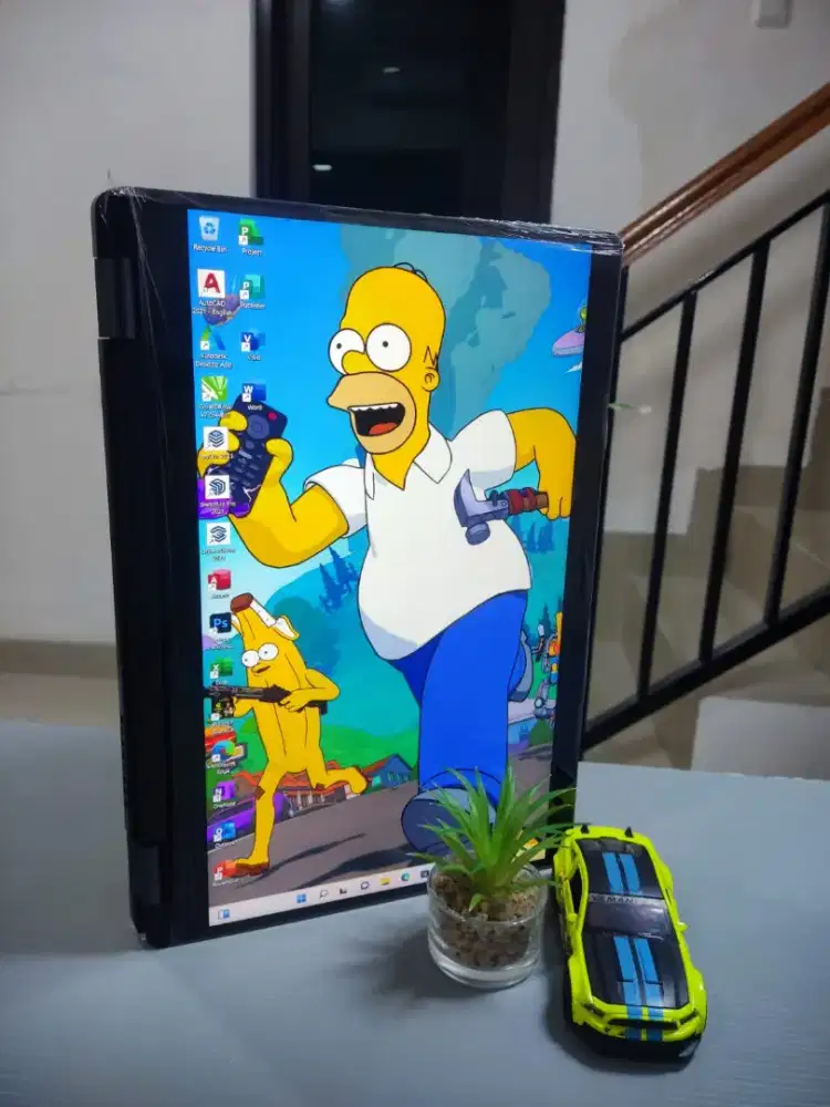 DELL latitude 5300 2in1 V37 SLIM  FLIP TOUCHSCREEN LIKE NEW MULUS