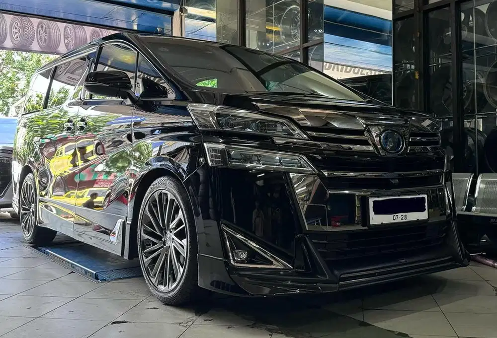Toyota vellfire 2018 full TRD