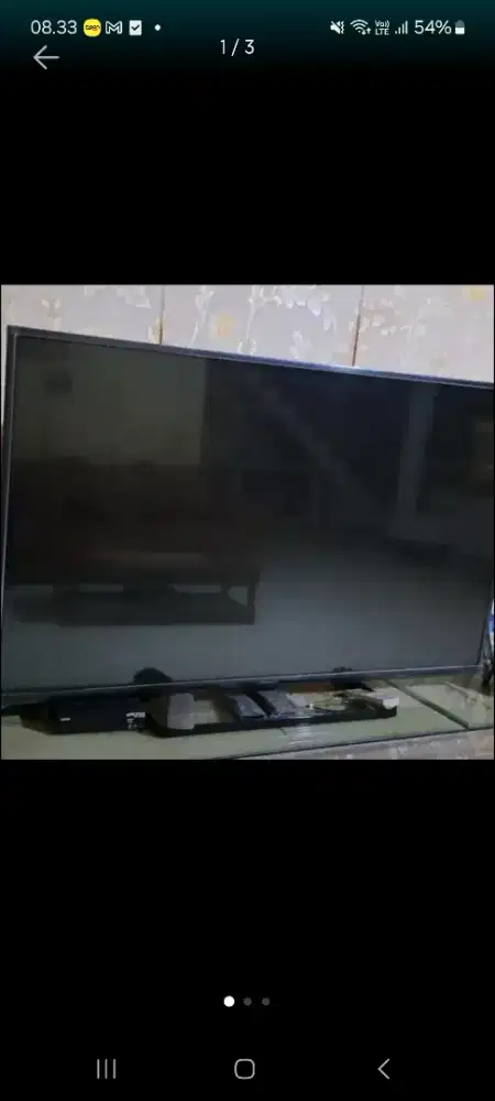 TV Panasonic besar