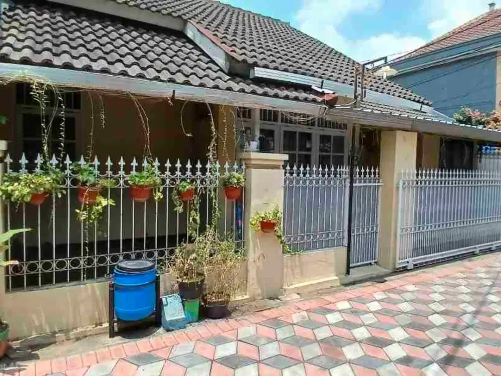 rumah BU segera Di jl danau semayang malang kota posisi hook penawaran berapapun dipertimbangkan