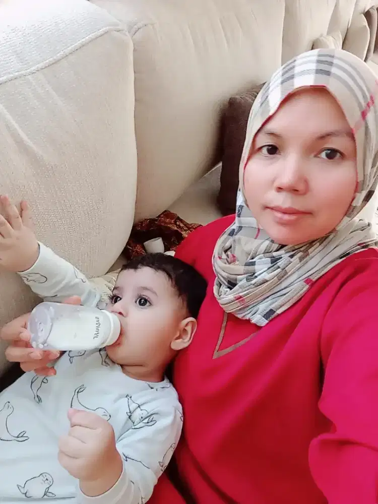 SAYA SEDANG MENCARI PEKERJAAN