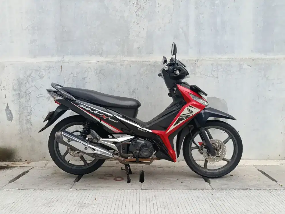 Honda Supra X 125 FI CW DD 2017 Pajak Panjang