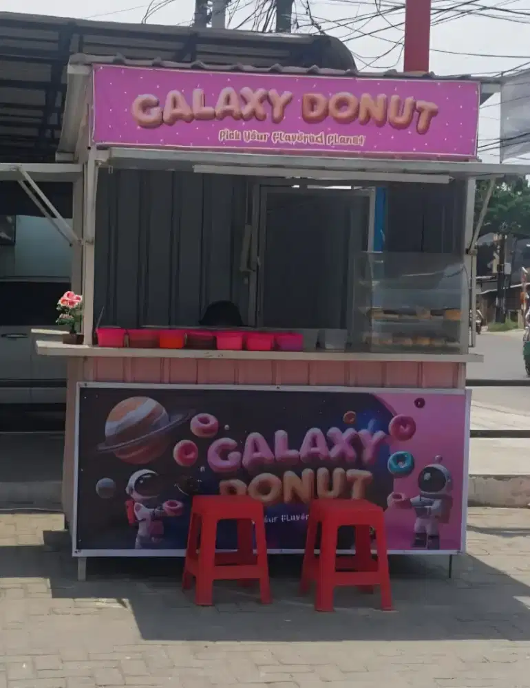 kontainer warna pink cocok untuk usaha