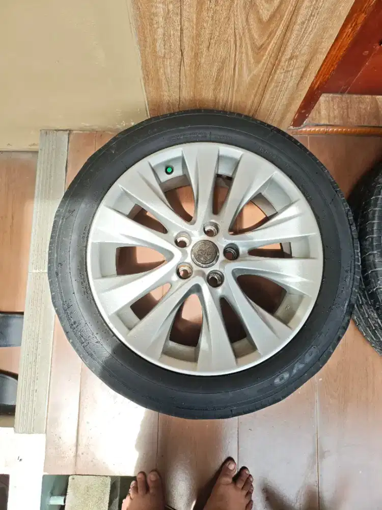 Velg Alphard R 18 OEM