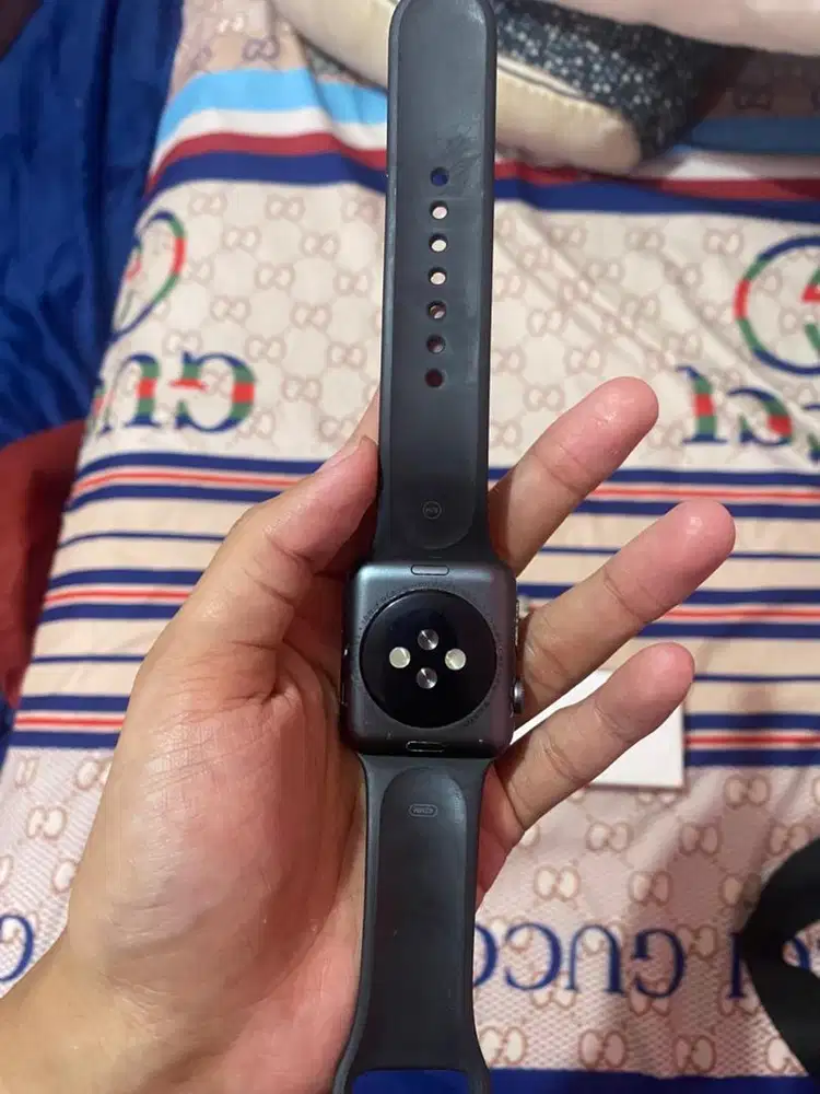 Apple Watch 3 series 42 mm bekas