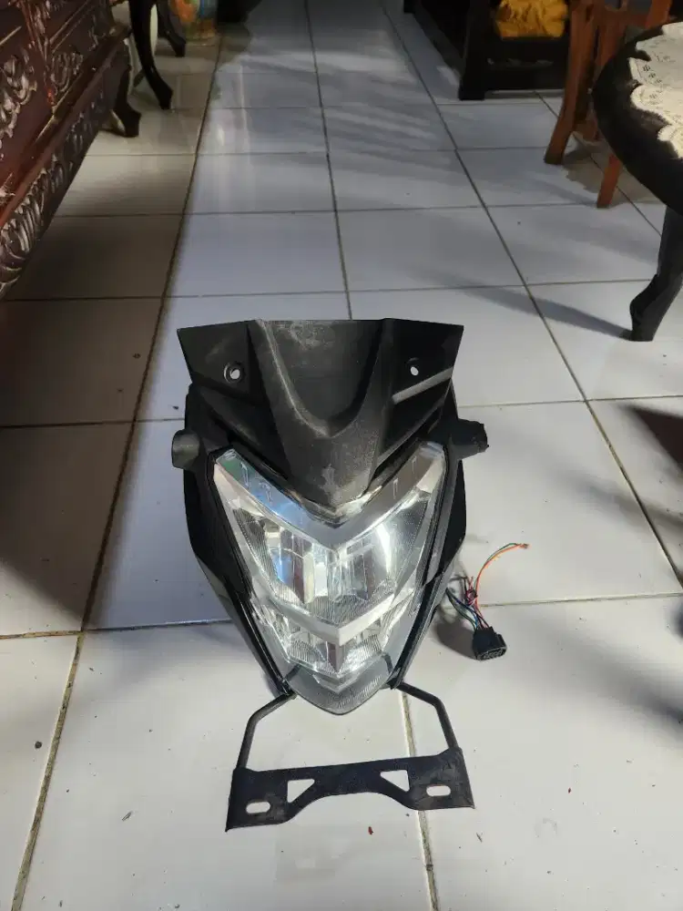Headlamp CB150R led