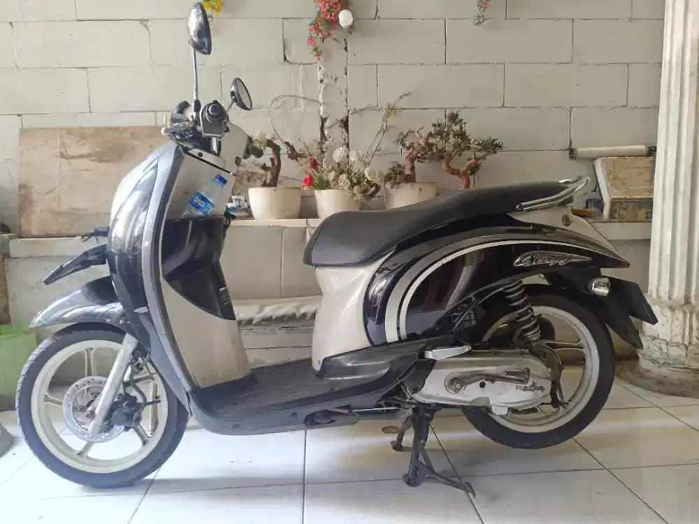 Honda scoopy karbu 2012 full orisinil
