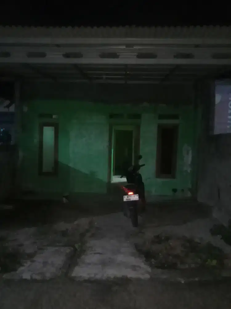 Disewakan 1 unit rumah 600ribu sebulan bisa tahunan