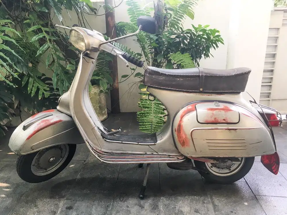 Vespa Sprint ‘77 Original Paint