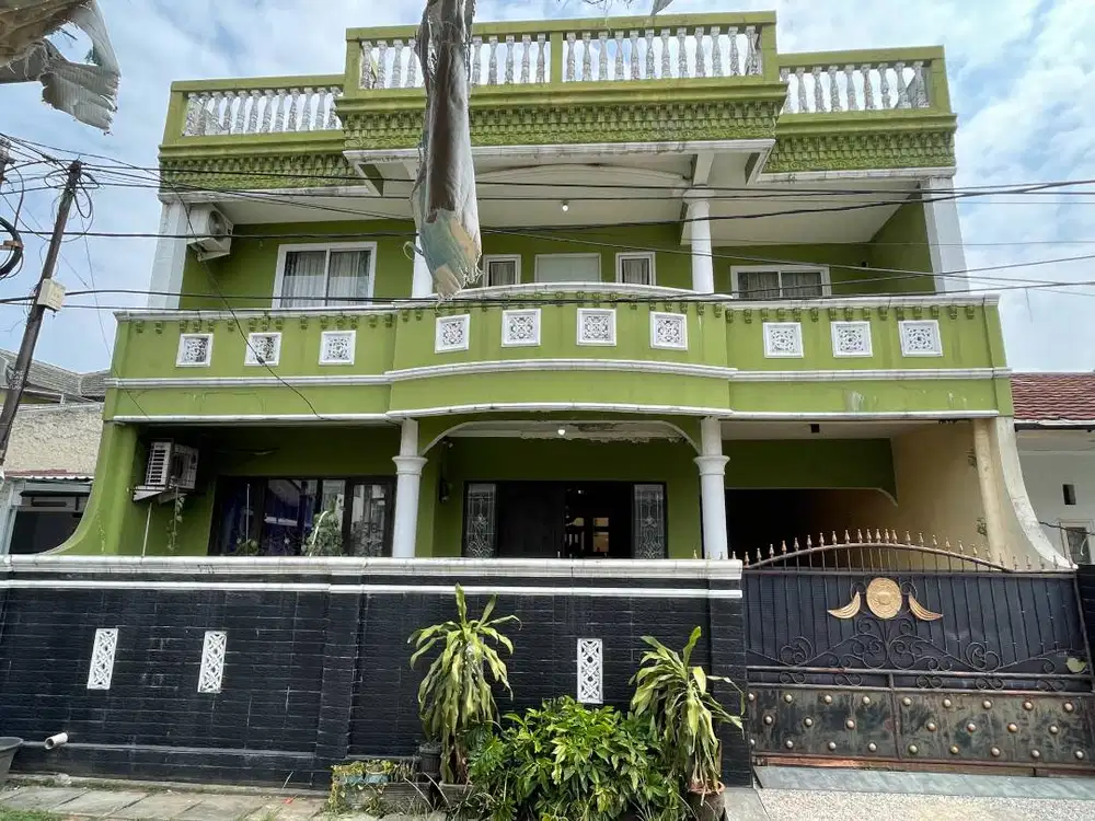 DIJUAL RUMAH 2 LANTAI DI SERPONG UTARA TANGERANG SELATAN