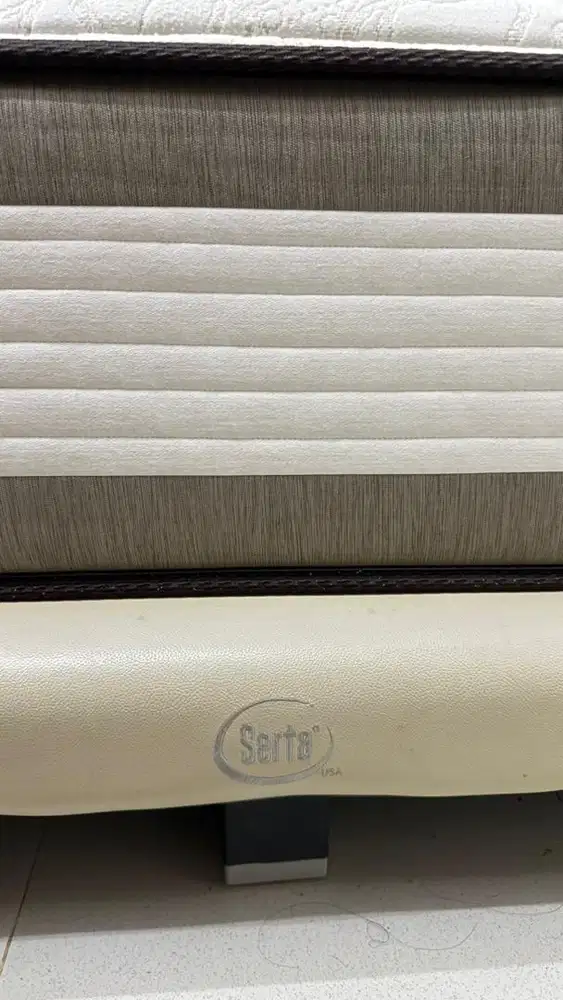 Dijual Kasur Serta Estate FULL SET [kasur + divan + sandaran]