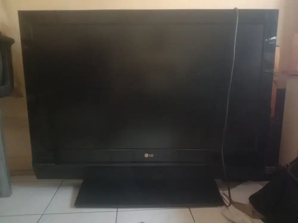 TV LCD LG 45inch