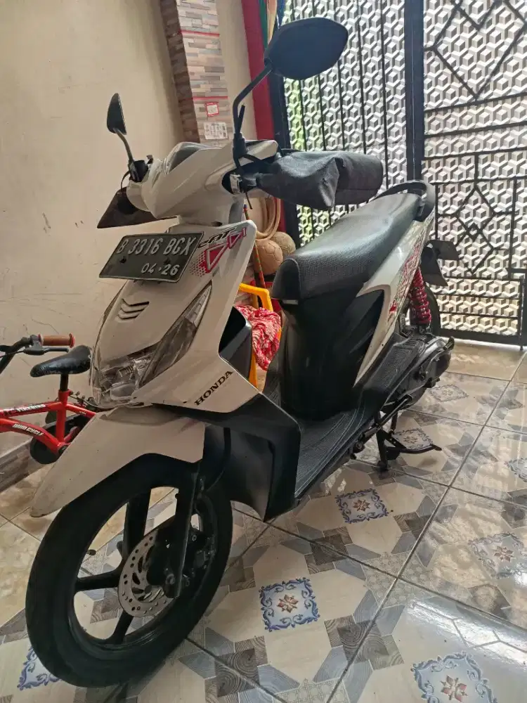Honda beat 2011 mulus