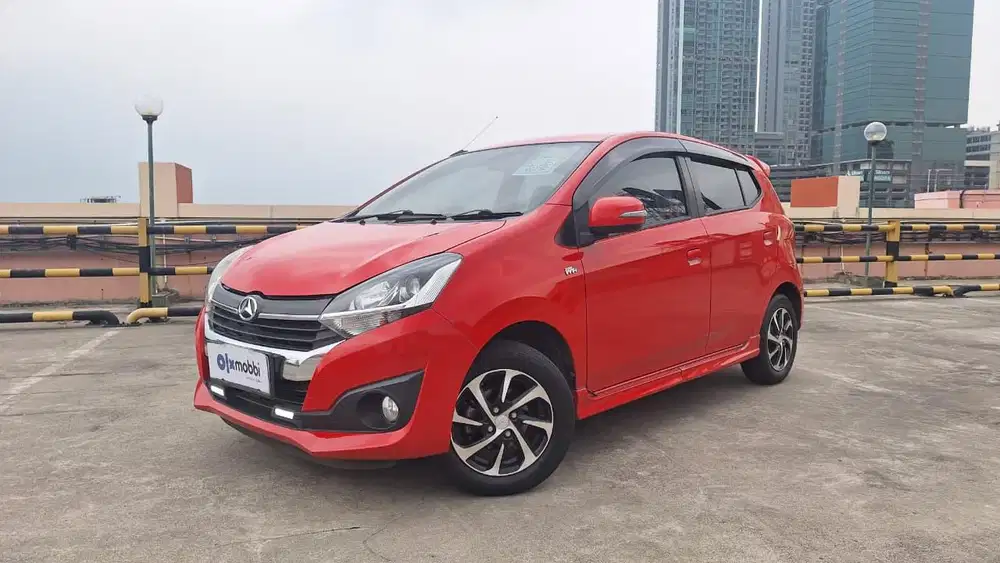Pajak Panjang - Daihatsu Ayla 1.2 R Bensin-MT 2017