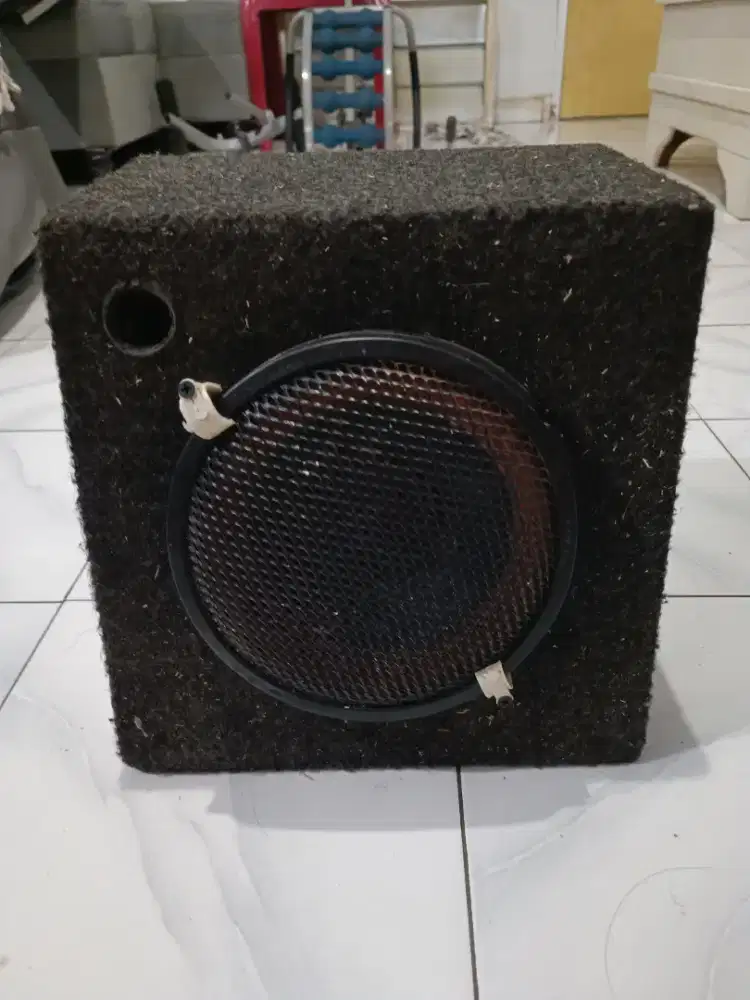 Subwoofer legacy car audio (kondisi bagus)