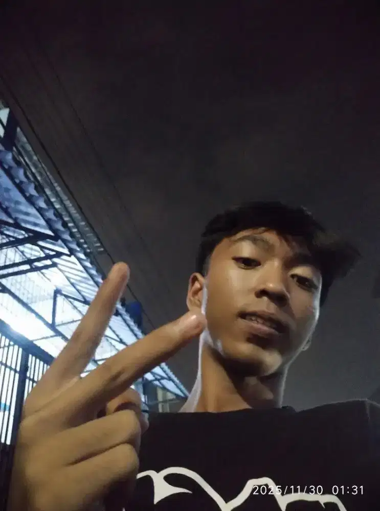 Nyari kerjaan apa saja buat umur 16thn