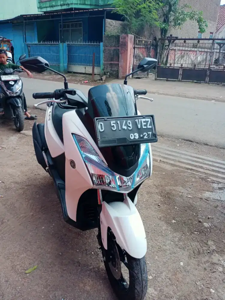 DIJUAL YAMAHA LEXI 125 THN 2022 WARNA PUTIH