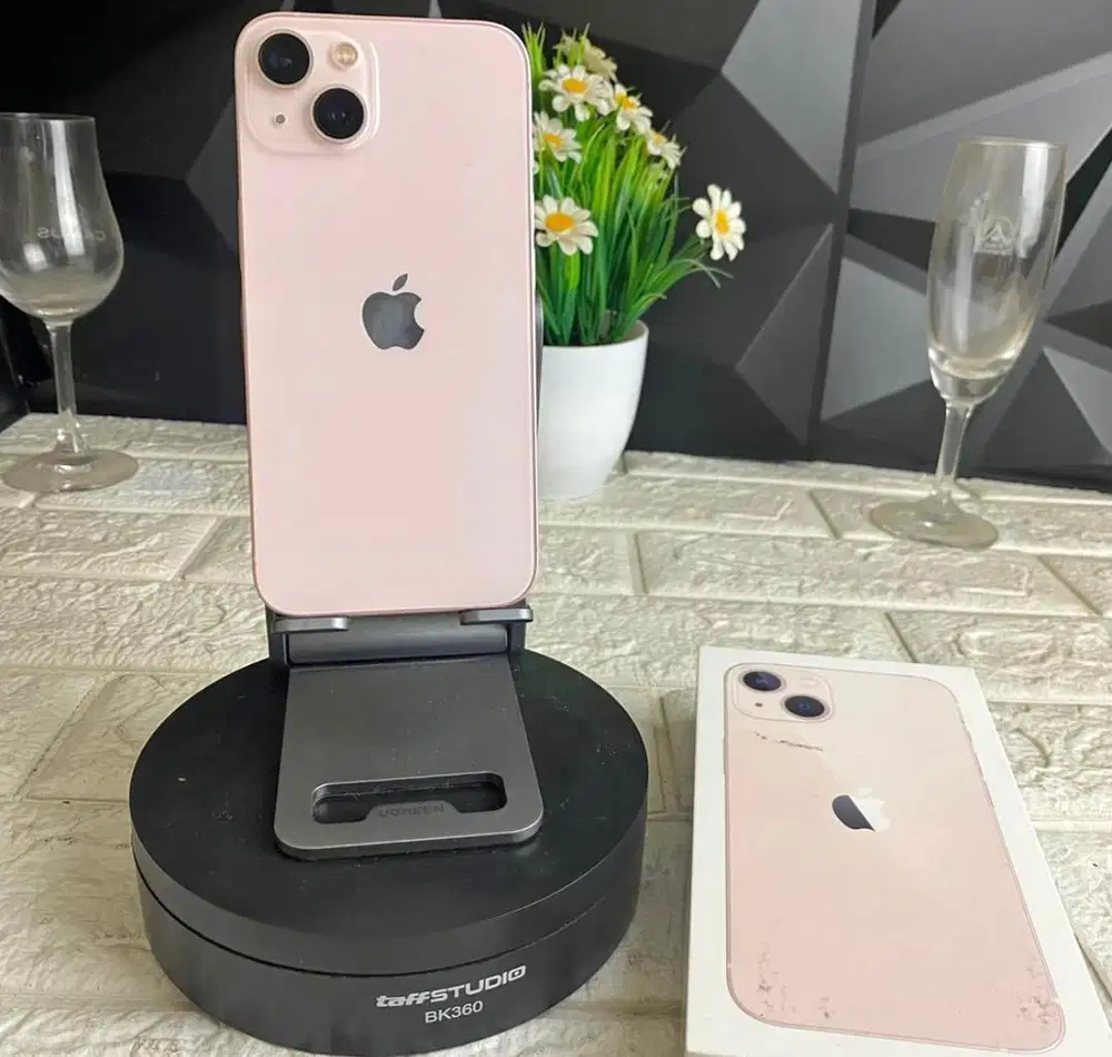 iPhone 13 128GB Garansi Resmi iBox Pink Battey Health 87% Mulus