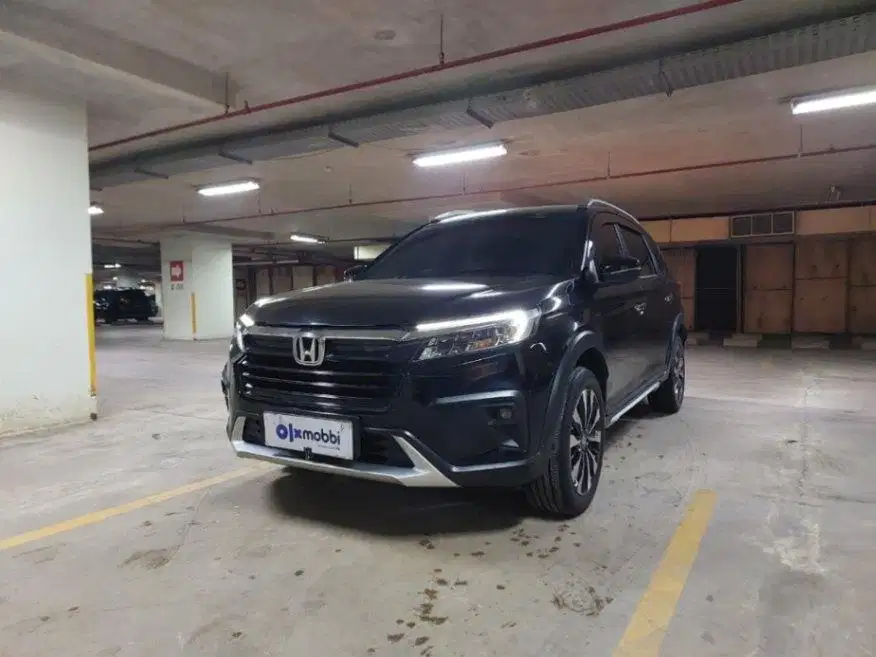 LOW DP Honda BR-V 1.5 Prestige Bensin-AT 2022 AAP