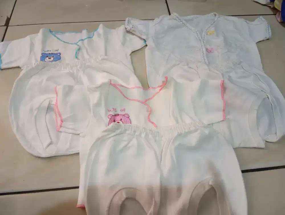 Baju bayi  3 stel