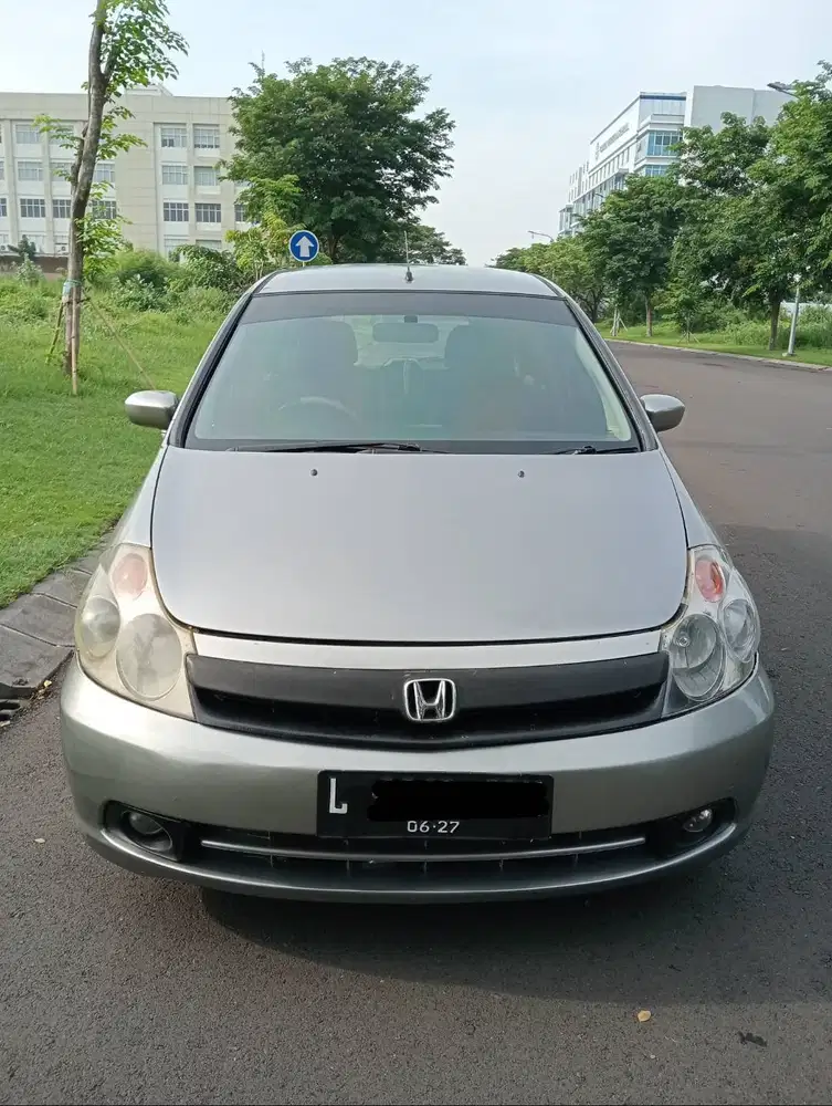 Honda Stream 2005 Automatic