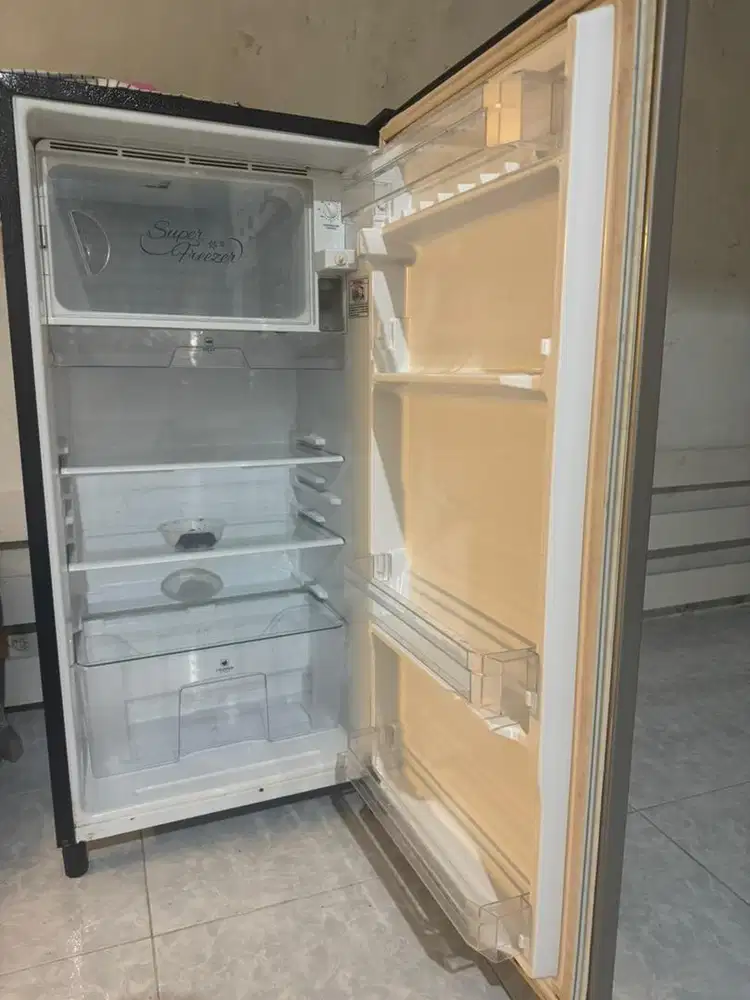 Kulkas sekond terawat