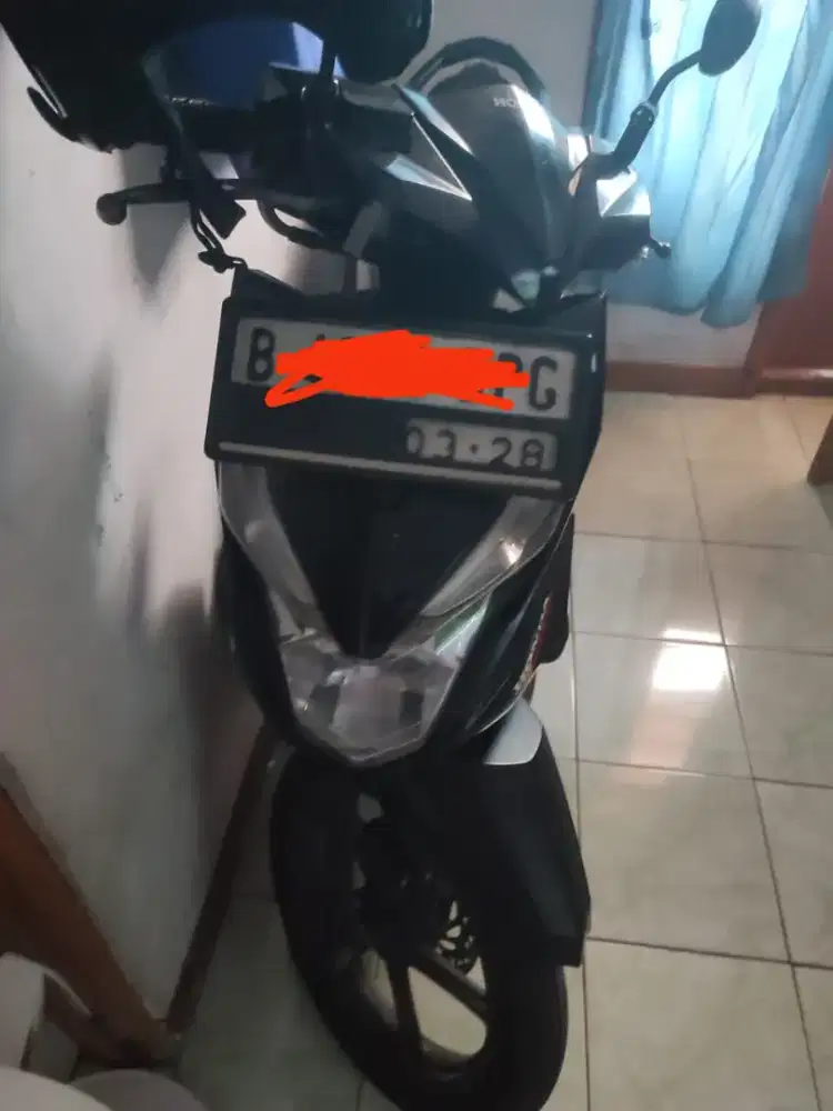 Di jual cepat. Honda beat 2018 surat surat komplit & kondisi oke.