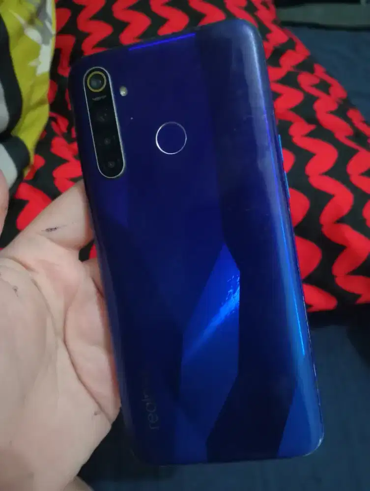Realme 5 pro 4/128 batang, chipset snap 712, minus sesuai pick