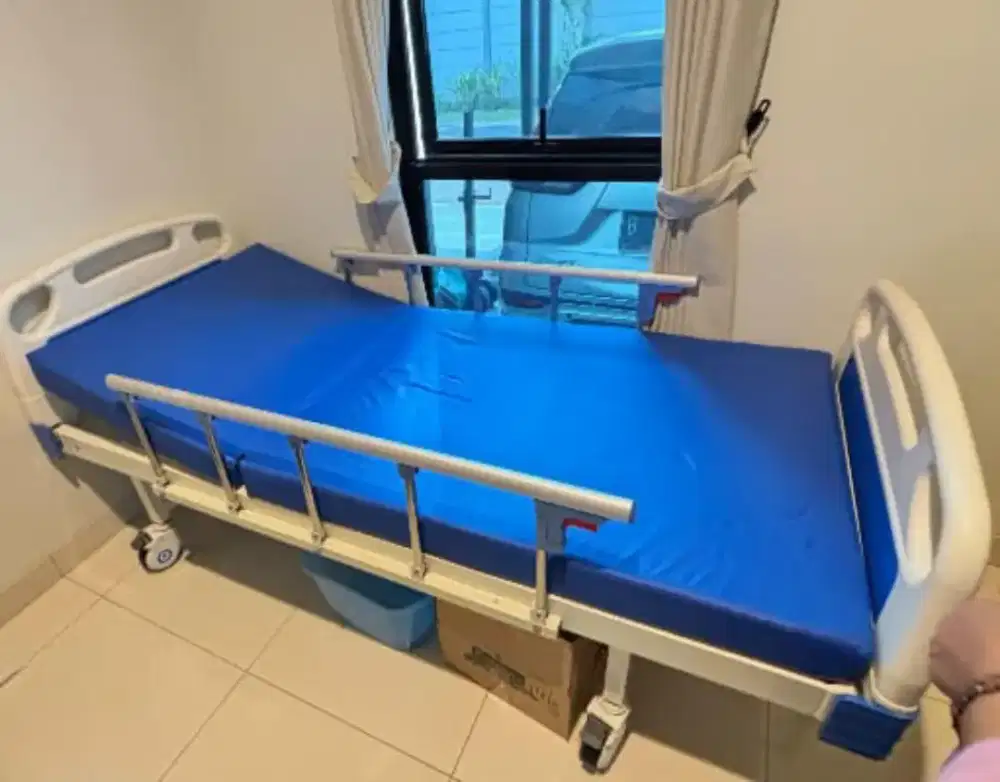 DIJUAL Preloved Ranjang Pasien 1 Crank/Engkol